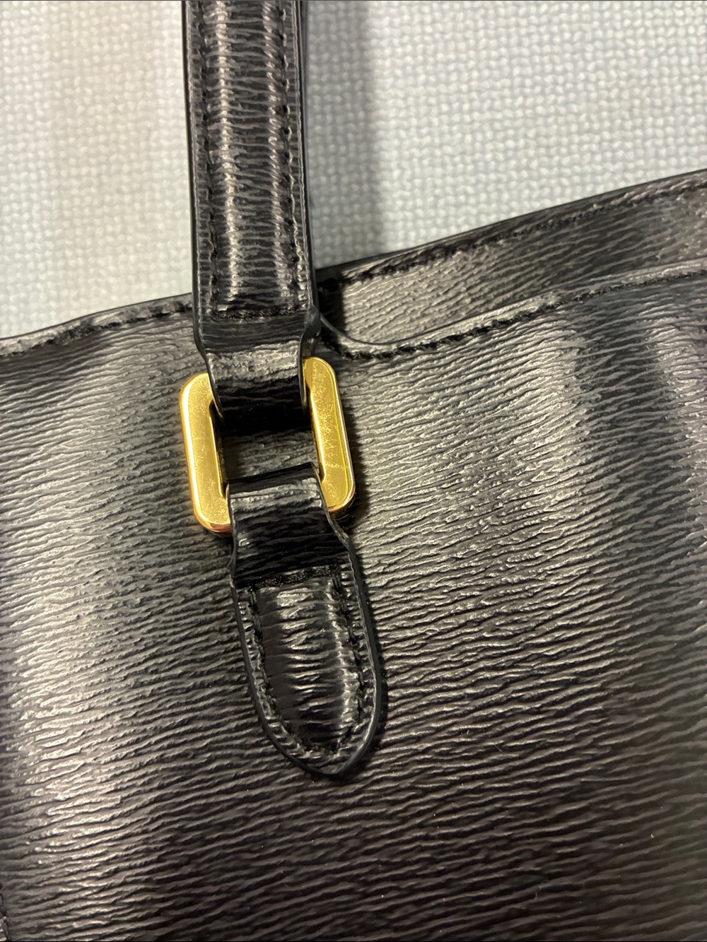 Ralph Lauren Black Leather Tote with Gold Accent Tag - Picture 5 of 6